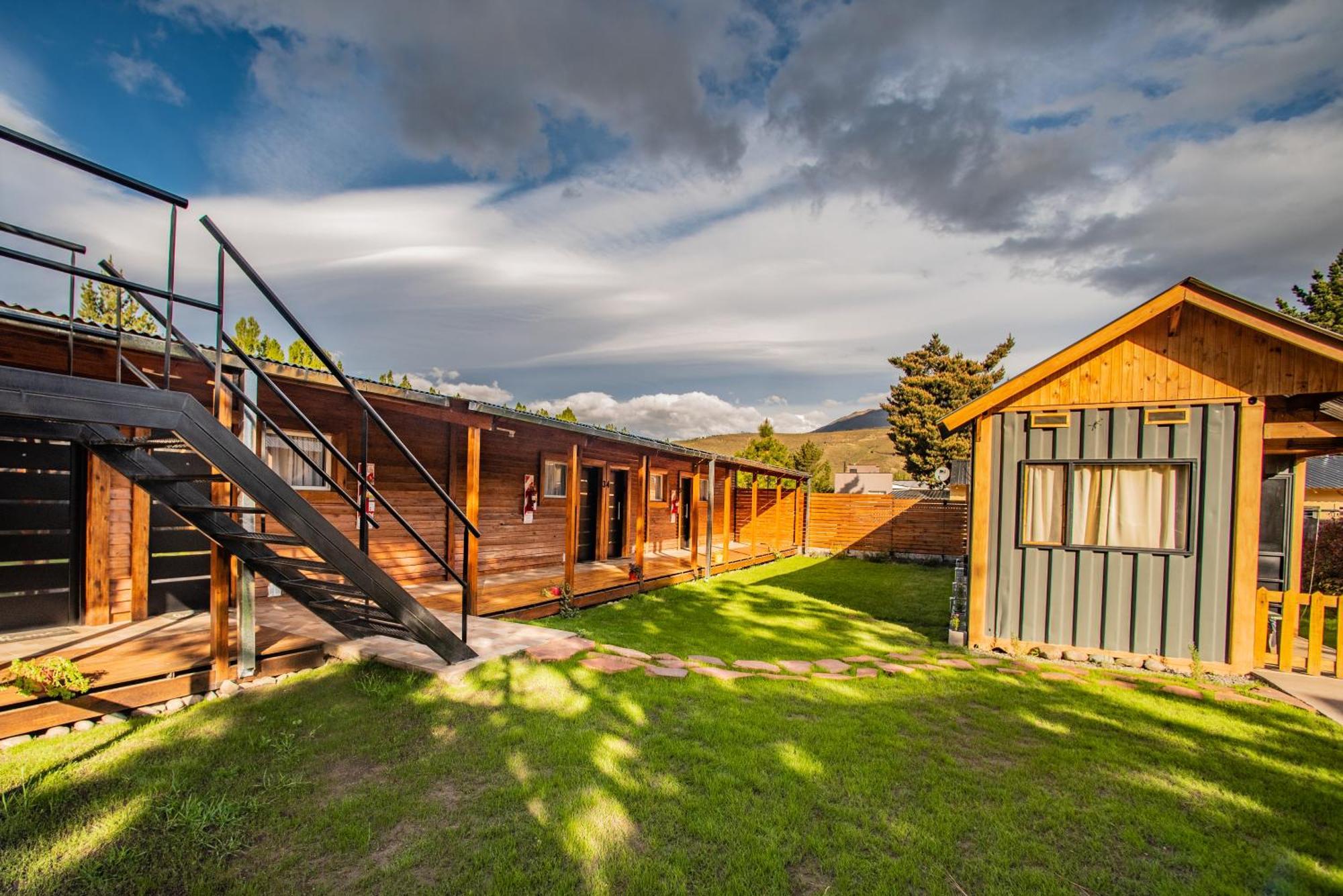 Hosteria Las Cachi Alojamiento Hotel Esquel Buitenkant foto